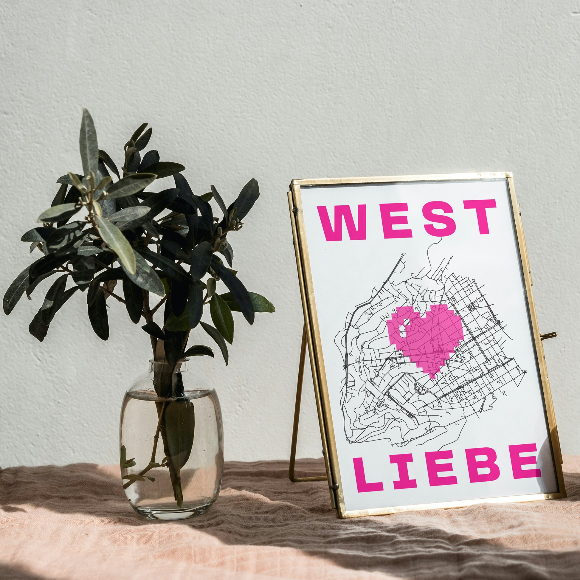 WEST LIEBE Siebdruck Neon Pink